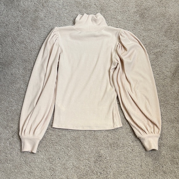Forever 21 Cream Ribbed Turtleneck Top - Picture 2 of 2
